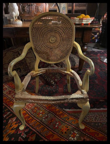 I.3082   PAR DE SITIALES CON CANÉ ORIGINAL