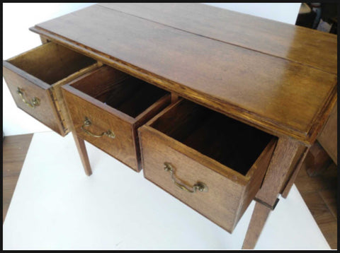 I.1870 MESITA TRES CAJONES