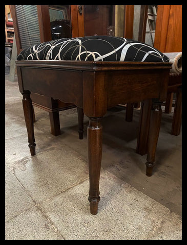 I.3118   PISO DE PIANO