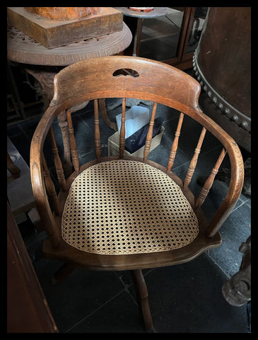 I.3852 SHERIFF GIRATORIA