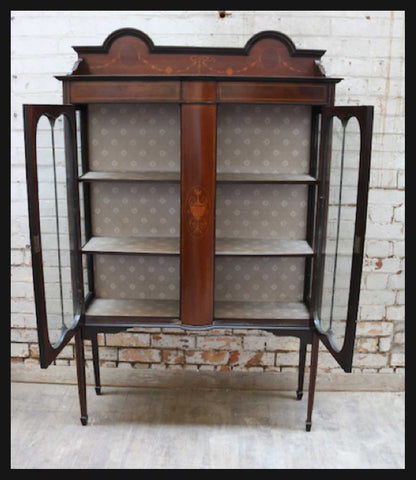 I.1877 VITRINA EDUARDO VII