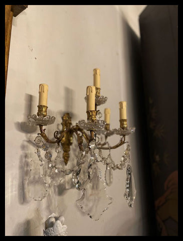 II.2996   PAR DE APLIQUÉS DE BRONCE Y CRISTAL