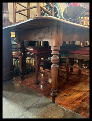 I.4027 ANTIGUA MESA CHILENA