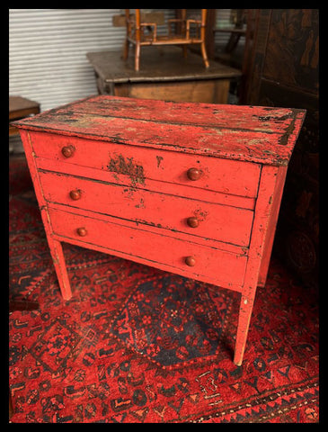 I.3859 CÓMODA PATINADA