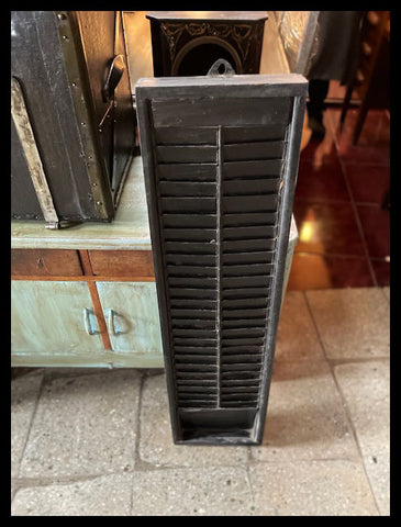 II.3034   2 TARJETEROS DE FIERRO