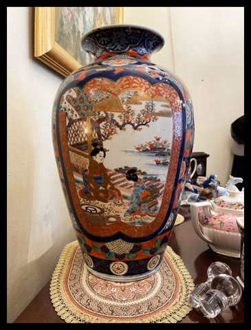 II.3045   JARRÓN AZUL Y NARANJO