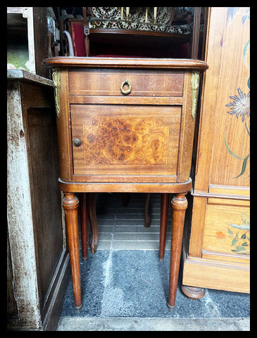 I.4033 VELADOR CON MÁRMOL