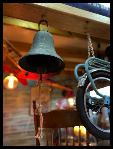 II.3097   CAMPANA DE BRONCE