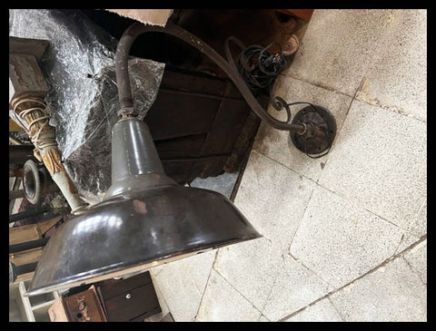 II.3560 FAROL DE MURO