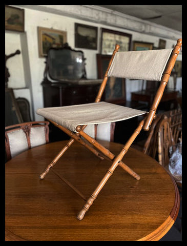 I.3882 SILLA PLEGABLE DE HAYA