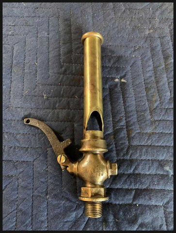 II.2335 SILBATO DE BARCO ANTIGUO