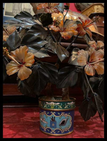 II.3120  PAR DE ARBOLITOS DE PIEDRA DURA EN BASE CLOISONNÉ