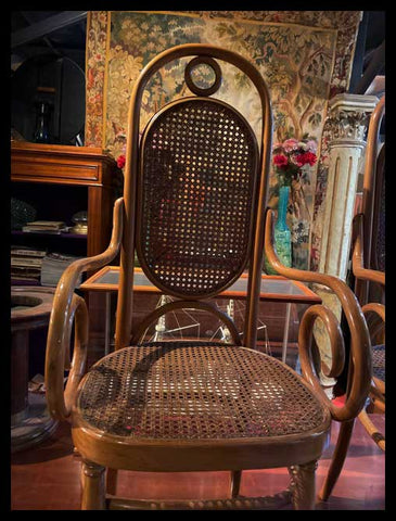 I.3346  PAREJA DE SILLONES VIENA