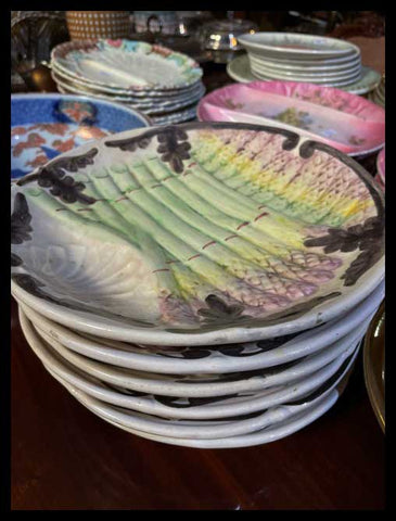 II.31266   PLATOS MAYÓLICA DE ESPÁRRAGOS