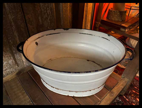 II.3145  GRAN HIELERA ENLOZADA