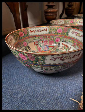 II.3149  PAR DE FUENTES CANTÓN