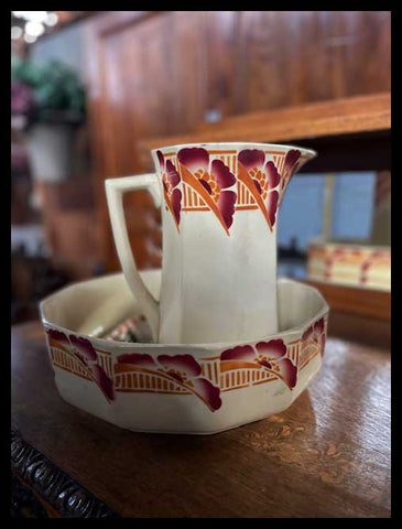 II.3153  JARRA Y VASIJA ART DECO