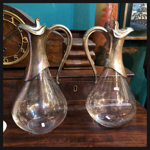 II.2344 PAREJA BOTELLAS DE AGUA