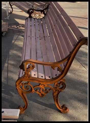 I.3396  ESCAÑO DE PLAZA MEDIANO