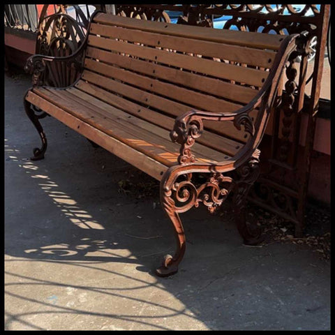 I.3396  ESCAÑO DE PLAZA MEDIANO