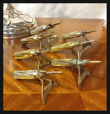 II.2346 7 PIEZAS CHOCLERAS