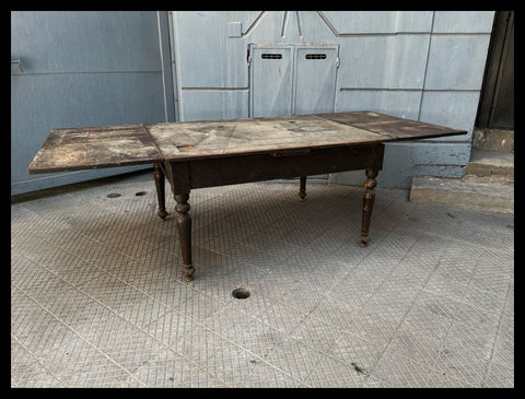 I.3892 GRAN MESA CON CAJONES Y EXTENSIONES