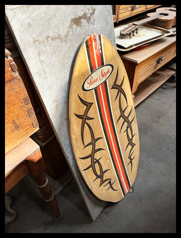 II.3572 TABLA DE MADERA