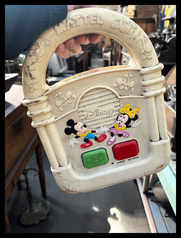 II.3532 ANTIGUA RADIO DE MICKEY