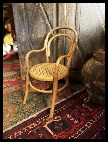 I.3448   SILLA VIENA NIÑO CON APOYA BRAZOS