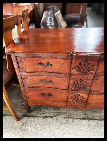 I.3483.  CÓMODA NORMANDO