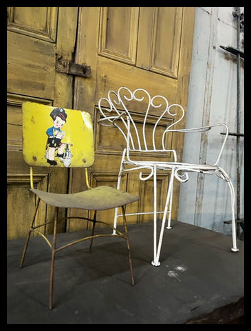 I.4052 SILLAS DE NIÑO