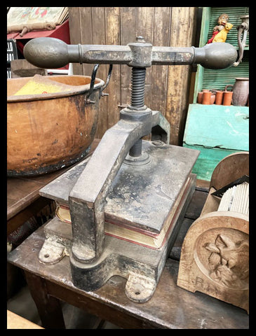 II.3207  GRAN PRENSA