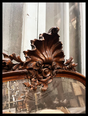 II.3574 ESPEJO CON MARCO TALLADO