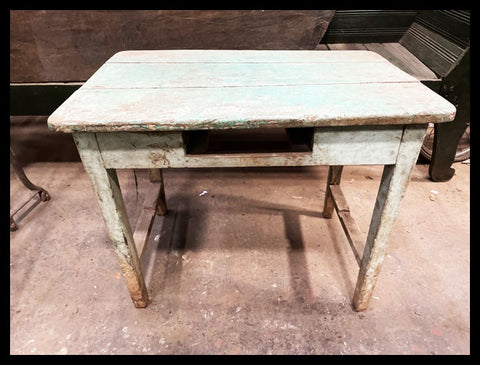 I.3493  ESCRITORIO CELESTE RÚSTICO