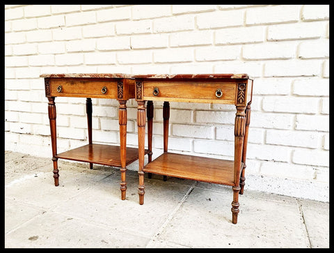 I.3520  2  VELADORES