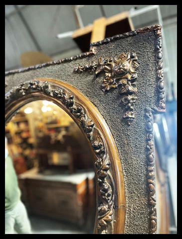 II.3227   ESPEJO OVALADO