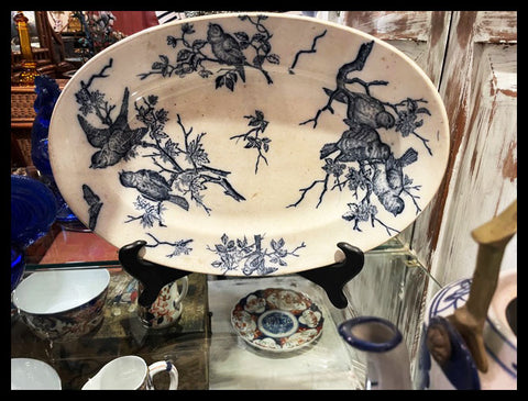 II.3230   PLATO OVALADO