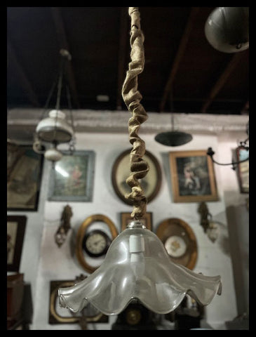 II.3533 LÁMPARAS BAILARINAS