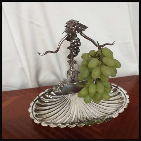 II.2366 PLATILLO DE PLAQUÉ PARA UVAS