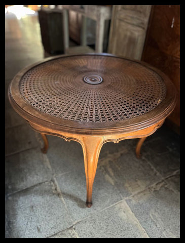 I.3906 MESA LATERAL DE MADERA Y CANÉ