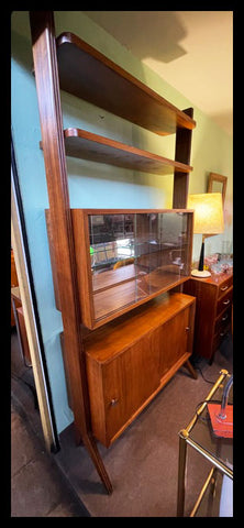 I.3590  VITRINA SÓNICA