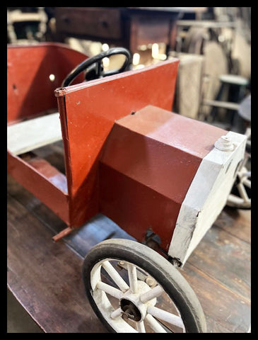 I.4057 AUTO ROJO DE NIÑO