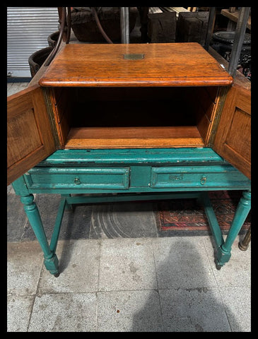 II.3411 CAJA DE SOBREMESA