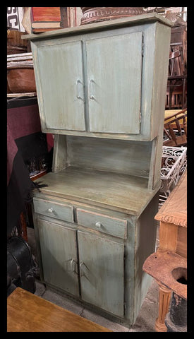 I.3620  PEQUEÑA ALACENA