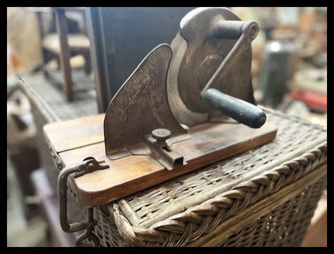 II.3536 ANTIGUA FIAMBRERA