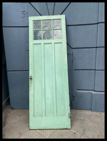 II.3286  PUERTA CON VIDRIOS SUPERIORES