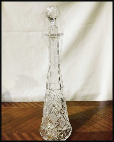 II.2382 BOTELLA DE CRISTAL CÓNICA