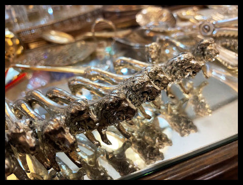 II.3326 APOYA  CUBIERTOS