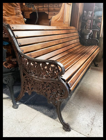 I.3689 ESCAÑO DE PLAZA