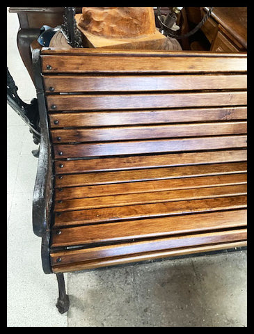 I.3689 ESCAÑO DE PLAZA